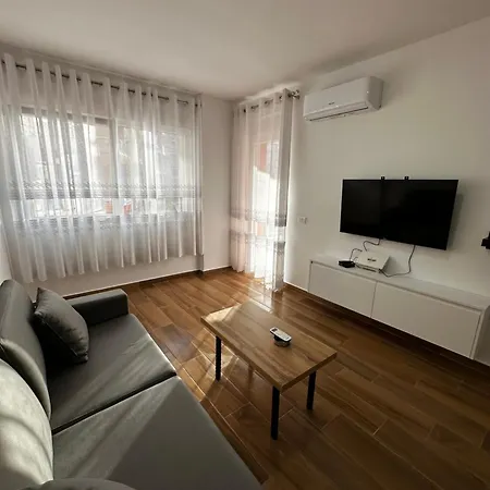 Shengjin Toni 4 Apartment *
